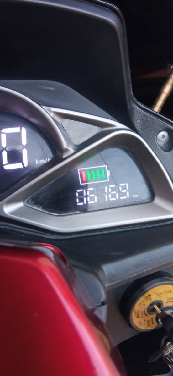 دراجة للبيع  نظافتها مثل ما موجود بالصور , للاستفسار الاتصال على رقم الهاتف ***********
