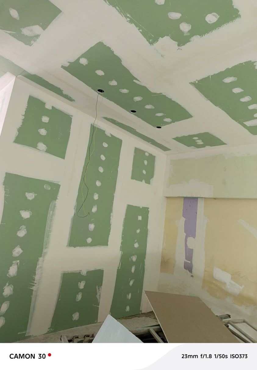 السلام عليكم
اسطا اختصاص عمل صبغ طلس ديكور مواد وعمل درجه اولى شرط للاستفسار ***********
