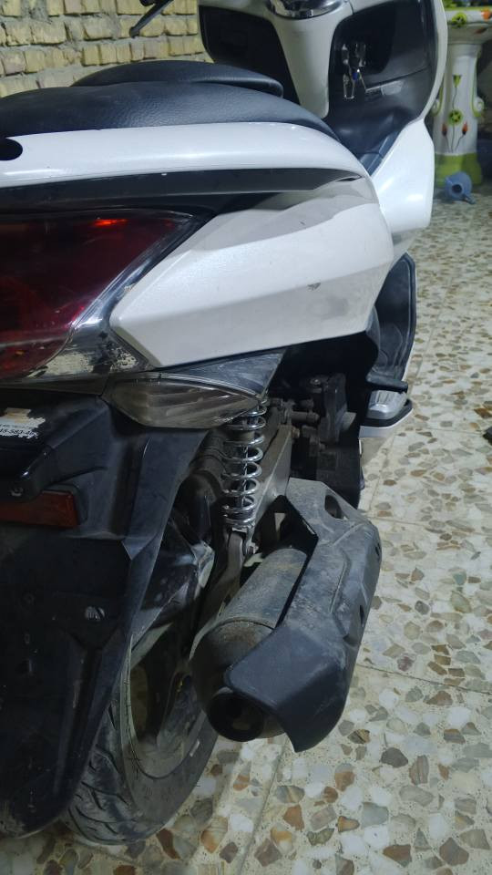 سلام عليكم دراجة للبيع شغاله جديده بس فتحت البلك ونسحك مكانها بغداد الشعب شارع الصحه السعر مليون وبيهة مجال اوهاذ رقمي *********** بغداد, العراق
