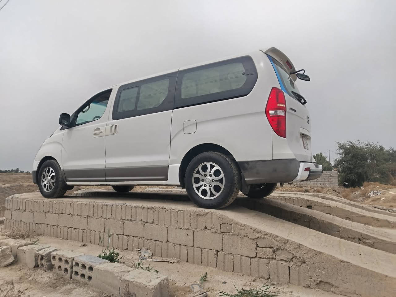 السلام عليكم ستاركس للبيع موديل 2014 مكفول كفالة عامه شرط السونار ستخدام شخصي سياره مداخله كراج فو ل. مواصفات سيارة جاهزه من كلشي رقم كربلاء ***********
