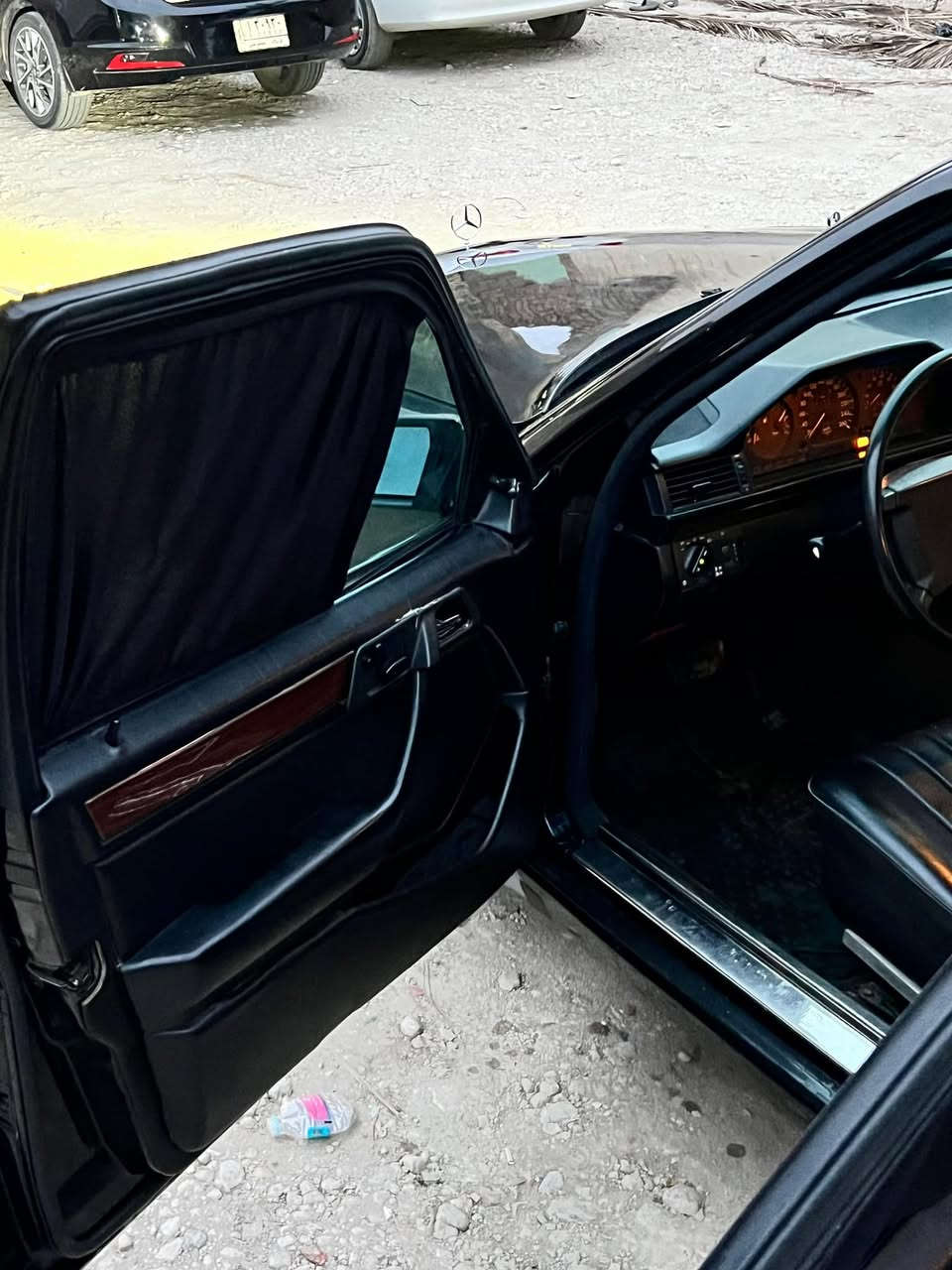 مارسدس دب موديل ٩٢ 
كير ومحرك كفاله لا تنقيص ولا تبخير 
محور VVTi ٣٠٠٠  السياره خير من الله 
فتحه كشنات كهرباء 
كهربائيات شغاله بل كامل 
تبريد ثلج السياره مال جناي وحلوه  
رقمها صلاح الدين باسمي 
مكان السياره كربلاء الحسينيه العطيشي سعر السياره ٦٢ وبيها مجال بسيط 
رقم الهاتف ***********
