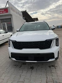 سورنتو ٢٠٢٤ • ماشي ٥٢ ألف • ٦ سلندر