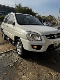 سبورتج • ٢٠٠٩ • مكينة ٢٠٠٠