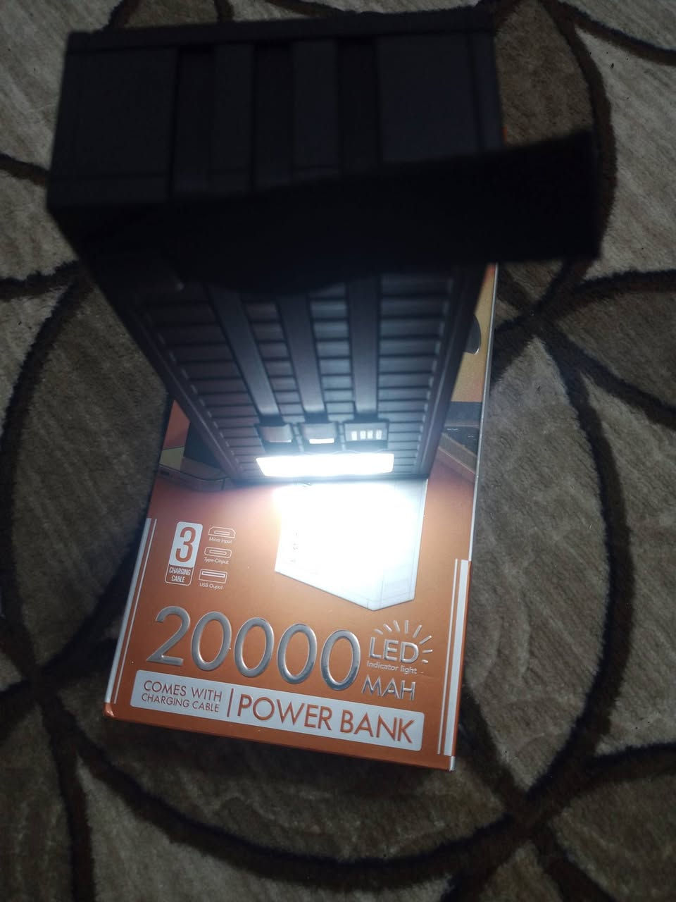 باور بنك يشحنلك التلفون 4 مرات اصلي وبيه كيبلات منه وبيه
ولد اضائه بيه


**إذا كنت صاحب هذا الإعلان وتريد حذفه لأي سبب، رجاءا أرسل رسالة إلى الدعم الفني**