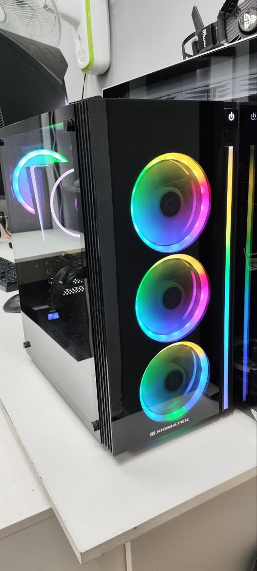 السلام عليكم

تجميعة PC

 🛑🛑 للبيع فقط 🛑🛑

CPU: i5 11400 + Aerocool Gas Chamber Cooler

RAM: Ballistix RGB 16GB 3200Mhz 8x2

GPU: Inno3D RTX 3070 Ti

Motherboard: Gigabyte Z590 Vision G White

 PSU: Gigabyte Aorus AP750GM 750W

SSD: WD Blue 1TB NVMe 2000MB read/write

Case: Xigmatek 4 RGB Fans

سبب البيع مااحتاجهة ومتروكة فترة كبيرة

ضمان على كل القطع. الكراتين مموجودات

السعر: 875 الف مجالهة بسيط

العنوان بغداد العطيفية

الشراي يتصل على الرقم

***********
