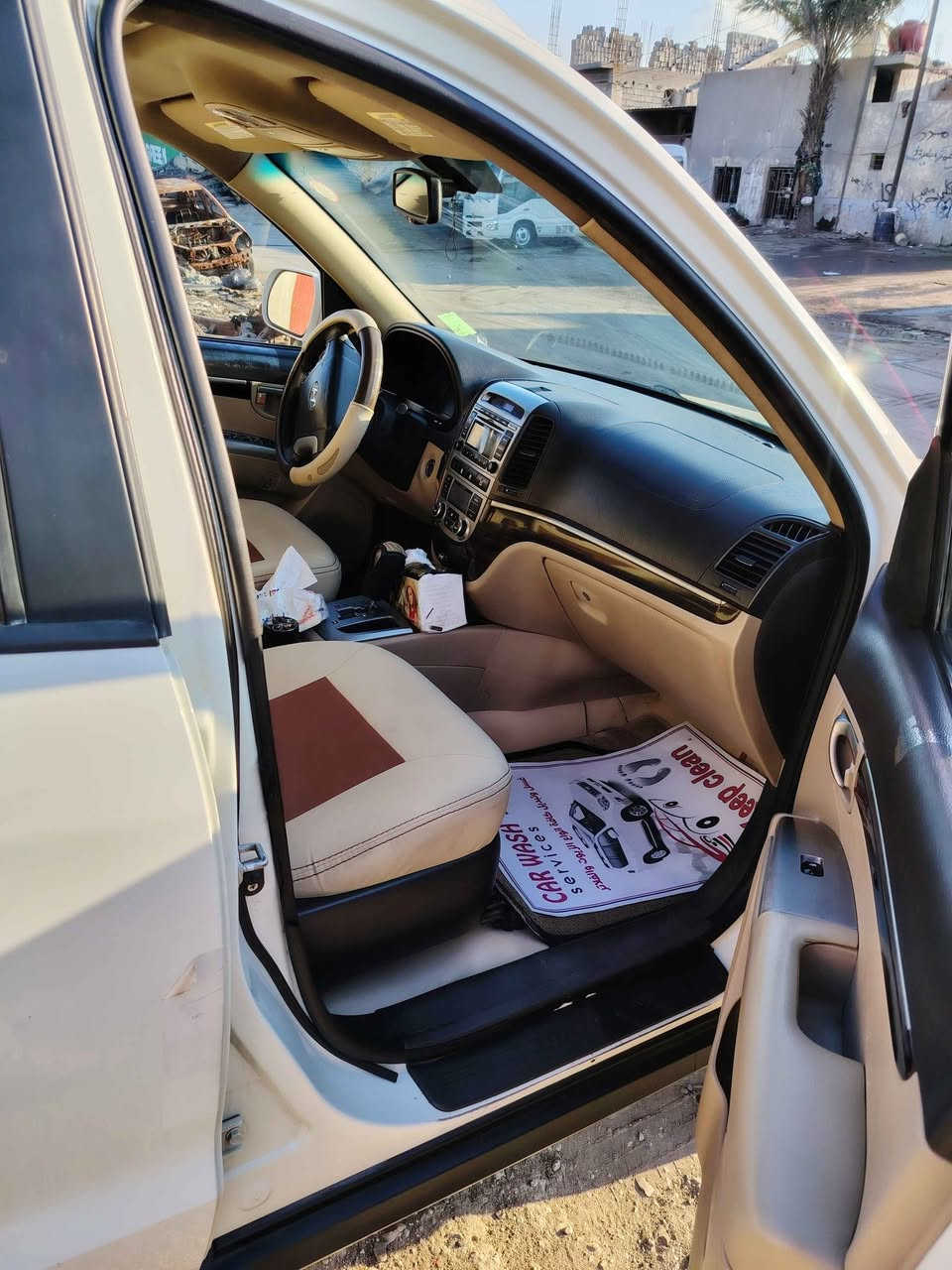 سنتافي موديل 2010  فول  محرك ٦  مكفوله..  مكان السياره بغداد مدينه الصدر*********** بغداد, العراق
