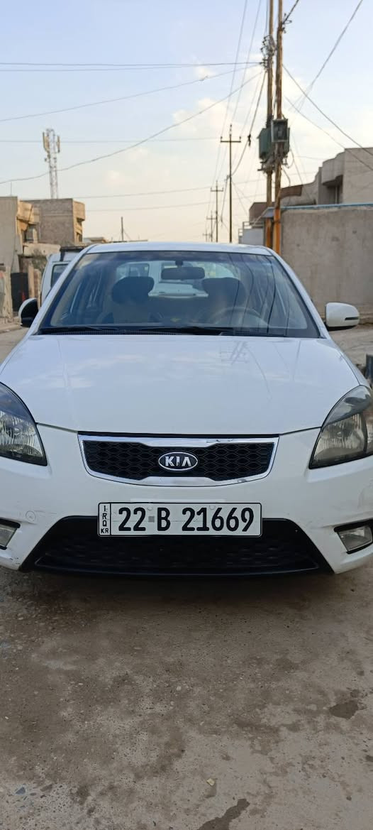 سلام عليكم كيا ريو موديل 2011 محرك 14 بلادي ضرر موضح بل صوره كرت ول باقي زيروو السعر 110 وبي مجال اتصال عل رقم*********** ما متوجد داخل الفيس
