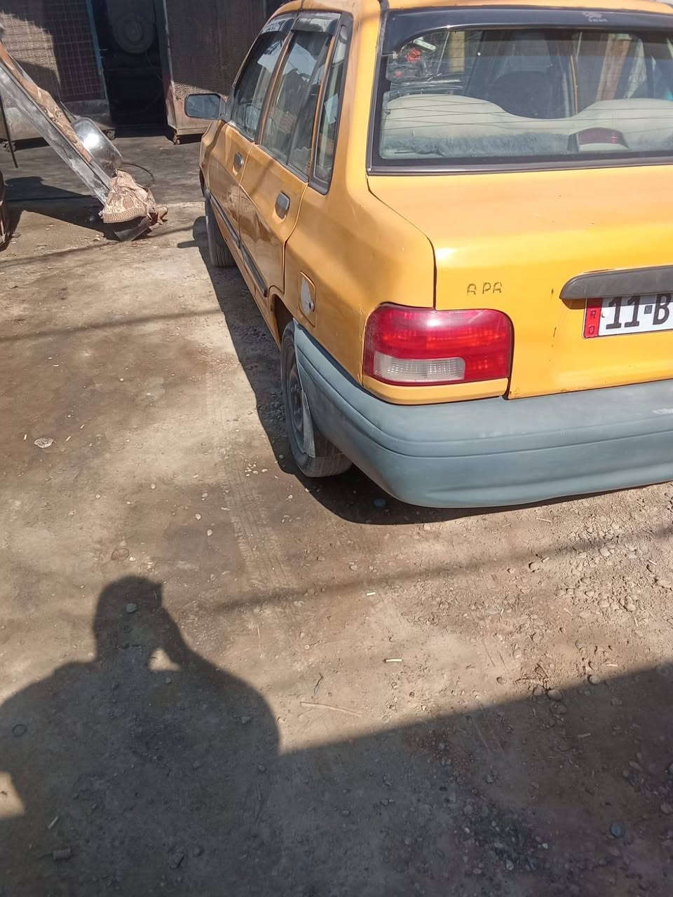 سلام وعليكم سايبه 12 مكينه جديده كير جديد صدر جديد باتري جديد داينمو جديد عمبار بريك جديد كهرباياته كله شغاله وبسمي رقم دولي وعلوان الصلاح مقبيل بوب شام شارع جزيره وسعره ب 23 وهذا رقمي***********
