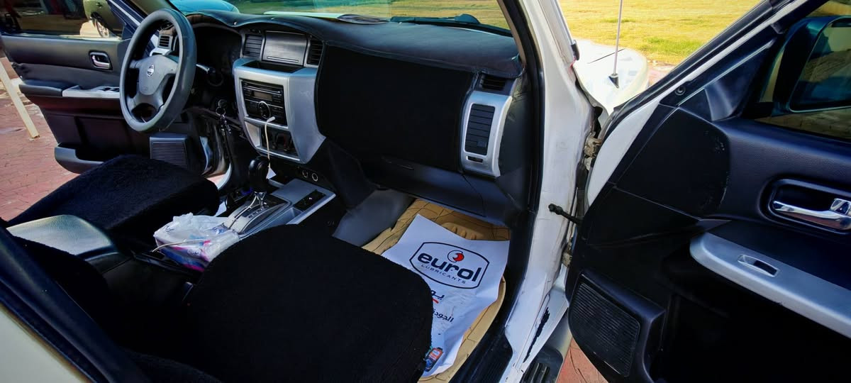 للبيع نيسان باترول كير ومحرك بلاد٤٨٠٠ محرك مال مزاد السعر ٨٥ وبيه مجال مصبوغه عام بيه قطعه وحده مكان السياره تكريت بيجي غير متواجد ع الفيس رقم الجوال ***********
