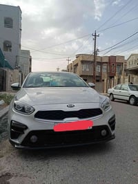 فورتي 2021 للبيع نص فول (كلين) لون سلفر ماشية 43 رقم اربيل شرط التحويل...