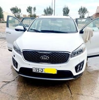 سورنتو موديل 2018 خليجي بيها ربع البنيد صبغ فقط مكينتها 6سلندر مبدل بي...