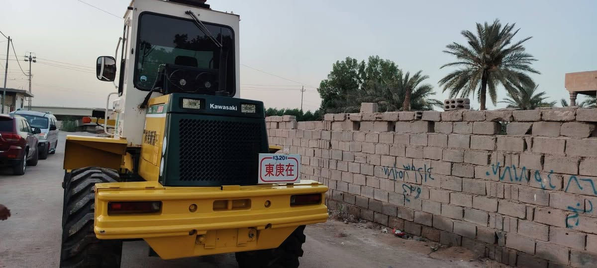 سلام عليكم شفل كاوسكي
حجم 50ZA
مكينه كفاله عامه من كلشي تبريد جديد 
اكسنات بلاد تخم تاير جديد 
حداديه بلاد كهربائيه شغاله دوشمه جديده 
احلى من الصوره 
للستفسار ع هذا رقم ***********///***********
