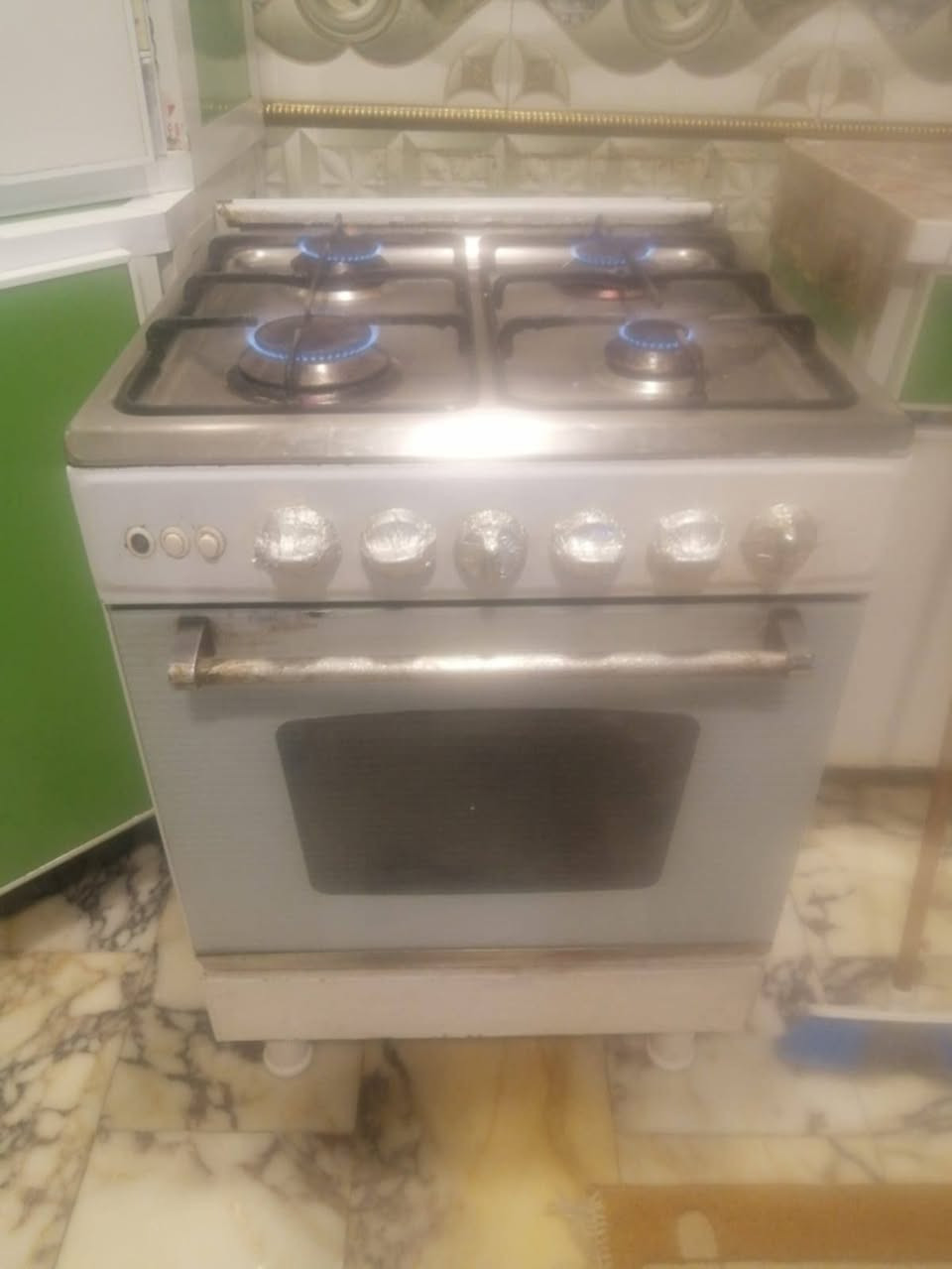 تخم قنفات للبيع نضيف كلش 5 قطع السعر 160 مكانه ناصريه بحي الكرامه والطباخ 5 عيون نضيف كلش شرط الفحص والشغل عيون والفرن مكانه ناصريه مركز خلف السريع السعر 55


**إذا كنت صاحب هذا الإعلان وتريد حذفه لأي سبب، رجاءا أرسل رسالة إلى الدعم الفني**