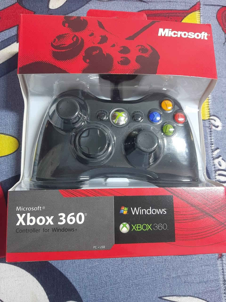 سلام عليكم بلي اكس بوكس نضيف يدة وحدة بلي ٣٦٠ نضيف جدا سعر ٧٥ بي مجال مكان بغداد العبيدي رقم الهاتف ***********
