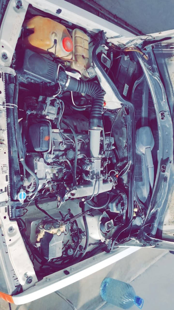 ١٩٠ طيارين موديل ٨٨ محدث ٩٠ سيارة بدون صبغ سونار وياهه وكير و محرك ئونجي ٦ سلندر تبريد تدفئه و رقم جديد سليمانية دهن بريك دهن دهن محرك دهن كير كله جديد صدر امامي خلفي جديد .
سنوية بيسمي ٢٠٢٩ سعر ٦٤ ورقه و بي مجال للتواصل ***********
