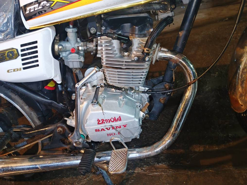 السلام عليكم للبيع ايرانية سافانة 5 كير بصمة  موديل 20 محدثة دراجة متعوب عليها معمرة من صفر تعمير كامل من جاملغ للجاملغ نقصها بس كيج كيلو متر رايدها 650 وبيها مجال حك الجية للطيبين مكينة مفتوحة بس مكفولة من تنقص وتبخير دراجة مال بيت ممشتغله دلفري ابد مكينه ناعمة وكلش حلوة

مكاني بغداد غزالية 
***********
***********
متواجد فيس واتساب بغداد, العراق
