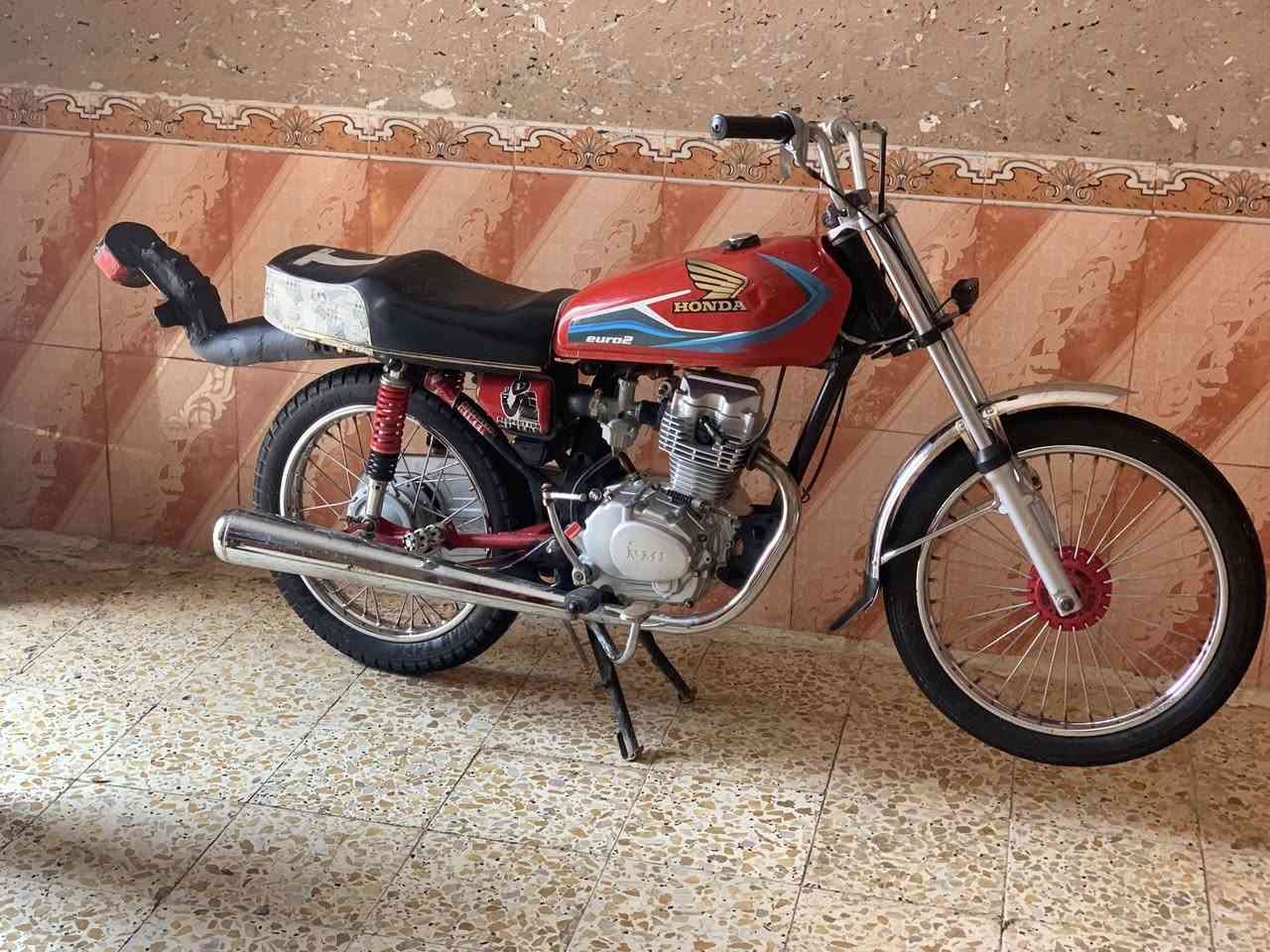 لبيع ٢٥ كلك رميثه *********** 
٥٥٠
