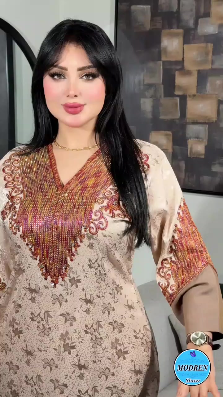 دراعه كويتي قماش جاكار الأصلي 

غباني صدر وردن فوووول كلووووش وحزام 

ماركة مودرن المميزه 

القياسات L XL XXL 

سعر الدرزن 165

اقل طلب نص درزن


**إذا كنت صاحب هذا الإعلان وتريد حذفه لأي سبب، رجاءا أرسل رسالة إلى الدعم الفني**