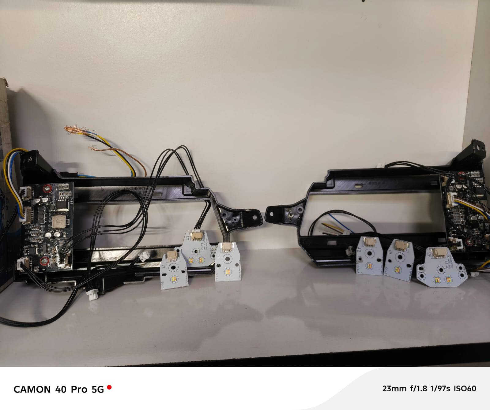 لد جارجر أبو اشاره اصلي موديل2023 +2024
شباب عندي نوعيتين عندي اصلي شركه موبار  وعندي تجاري  
الكميه محدوده للاستفسار 
***********
