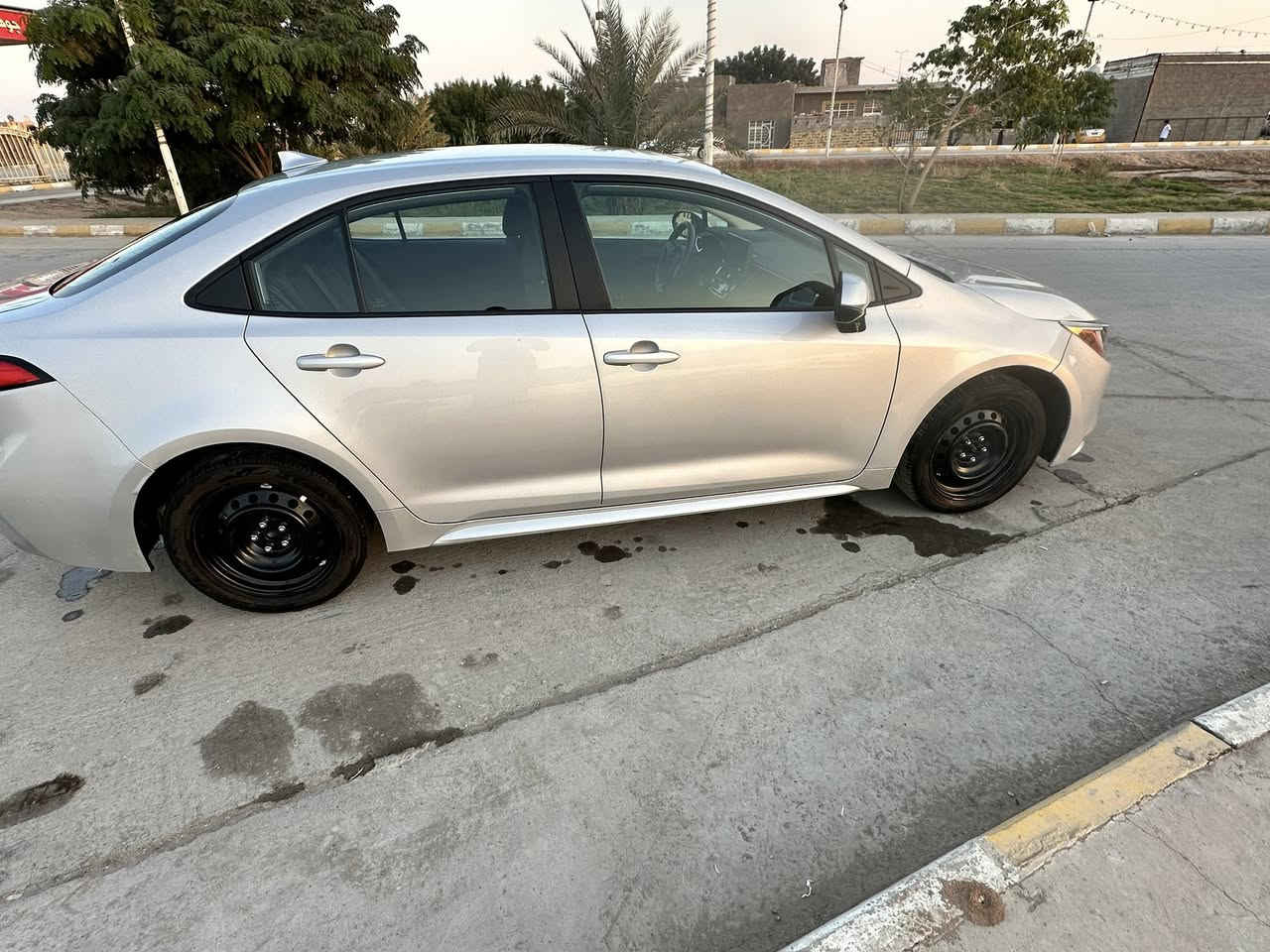 ياالله للبيع كورلا ٢٢بغداد معوقين وكاله عامه باقي التفاصيل وات ساب بدون مراوس ***********
