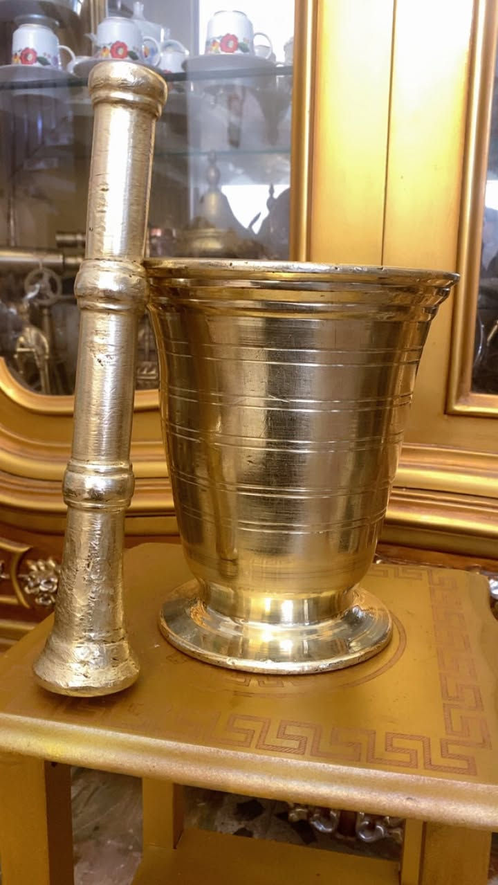 بغدادي قديم مخطط داخل وخارج ارتفاع 22 سم


**إذا كنت صاحب هذا الإعلان وتريد حذفه لأي سبب، رجاءا أرسل رسالة إلى الدعم الفني**