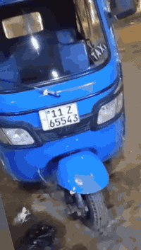 تكتك للبيع موديل 22رقم وسنويه تحويل ثاني يوم رقم انكليزي 
7ونص بيها مجال بسيط الاتصال ع الرقم***********
