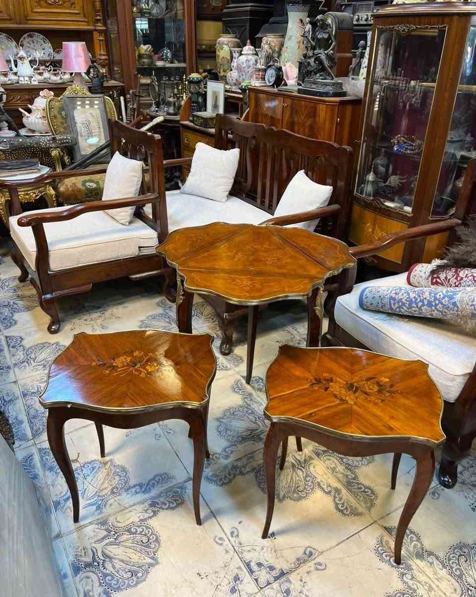 مجموعة من قطع الانتيك الجميلة والمميزة التي تم جمعها بدقة لتناسب اذوق حضراتكم 
للطلب و الاستفسار يرجى مراسلة الصفحة أو التواصل على الرقم 
***********
، العنوان بغداد - الكسرة قرب ملعب الكشافة ، يوجد لدينا توصيل 

#اكسبلور #انتيك #انتيكا #تحف #لوحات #بغداد #بغداديات #دهوك #اربيل #هولير #السليمانية #سليمانية #موصل #كربلاء #نجف #بصرة #المنصور #اليرموك
