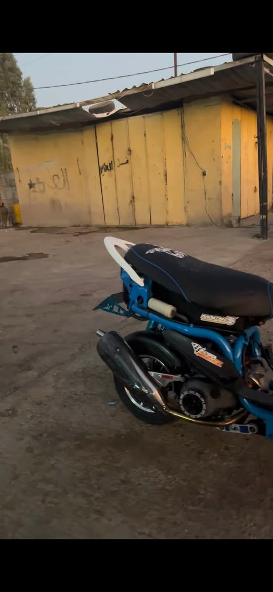 ماكس مال لعب للبيع🧿🤍💙
التزويد الي بيه
صدر امامي 
صدر خلفي
قاعدة رقم RGS
كلاجات رياضي جيسو
المربع مال رقم الشاصي
اشاير مال اربعة
صالنصة صجمية
ويل ان سي واي نجمة مفترة
شيال راجع
كشن اربعة
الدراجة تجفيت جديد 55 علما التجفيت صارلة 20يوم اقل
الدراجة مصروف عليه وشوفت عينك النصبة 
كلشي جديد بيه ومتعوف علية متصرف عليه ربع دينار
 وتجي اشوف الجداد اذ مو احلى من الصورة اخذه بلاش
السعر خاص  بسبب الكسر الي يصير من ضعفاء النفوس  راسىلني وتشلع عيوني 

العنوان بغداد حي جهاد  
رقم الهاتف :*********** واتساب فقط  
تحياتي الجميع
