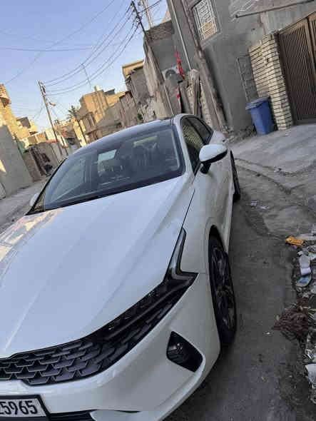 السلام عليكم كي فايف مديل 2023 خلجي 
بسمي بكاني بغداد السعر 190 وبيه مجال ***********
