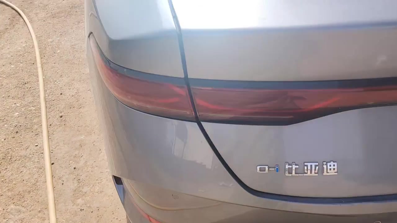 للبيع
ب ١٨ ونص قفل 

الشراي تواصل واتساب

مرقمه وكامله

بيه ضربه بالجنطه وبدأت جنطه بالكامل ٤ بأوراق

+964 788 430 4234

واتساب 

***********
