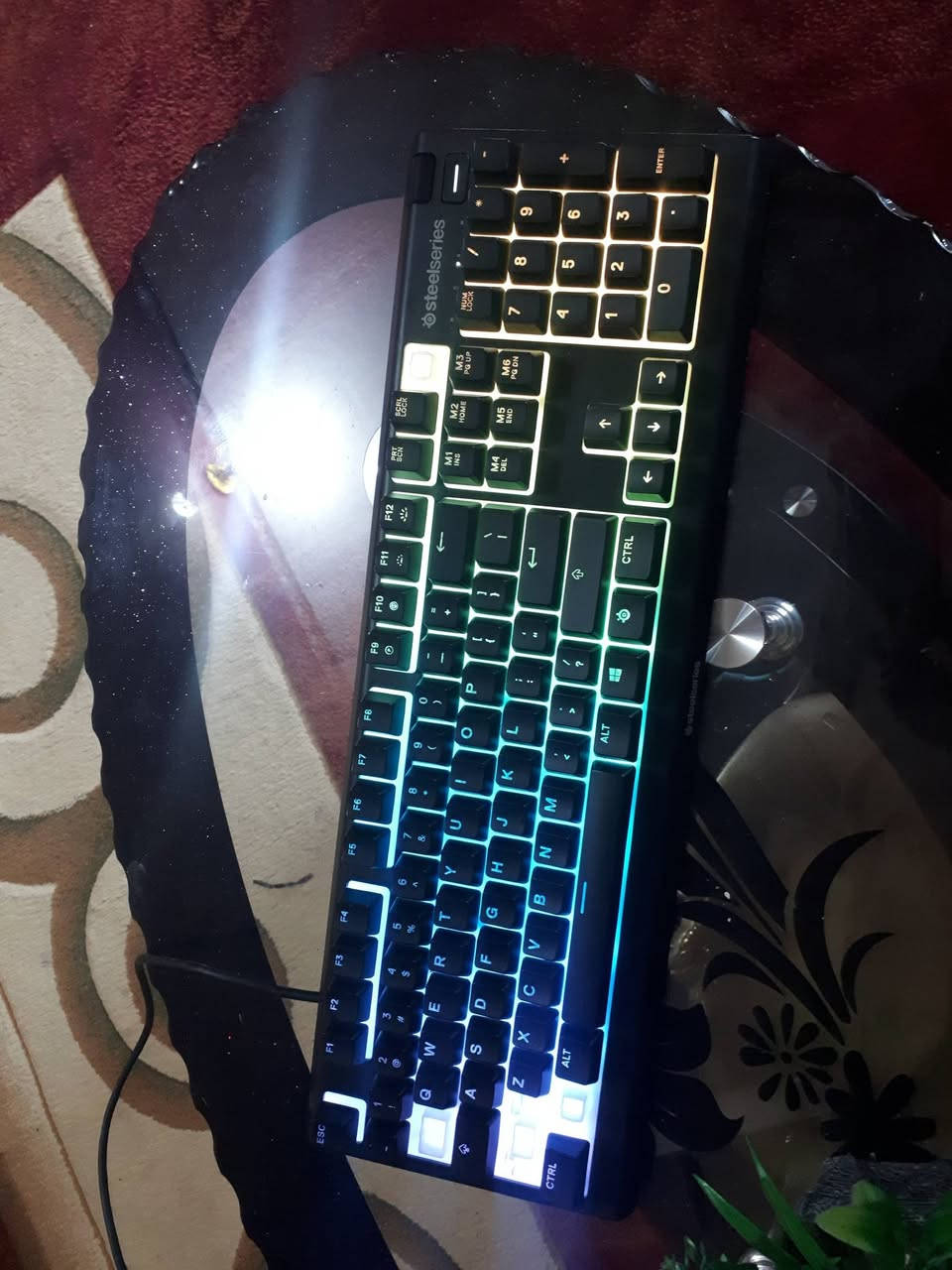 سلام عليكم كيبورد ستيل سيريس بهذا الشكل الكيبورد نظيف فقط بلاي كرتون سعره 40,000 مع التوصيل رقم واتساب***********
