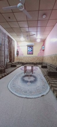 كنب • ستائر