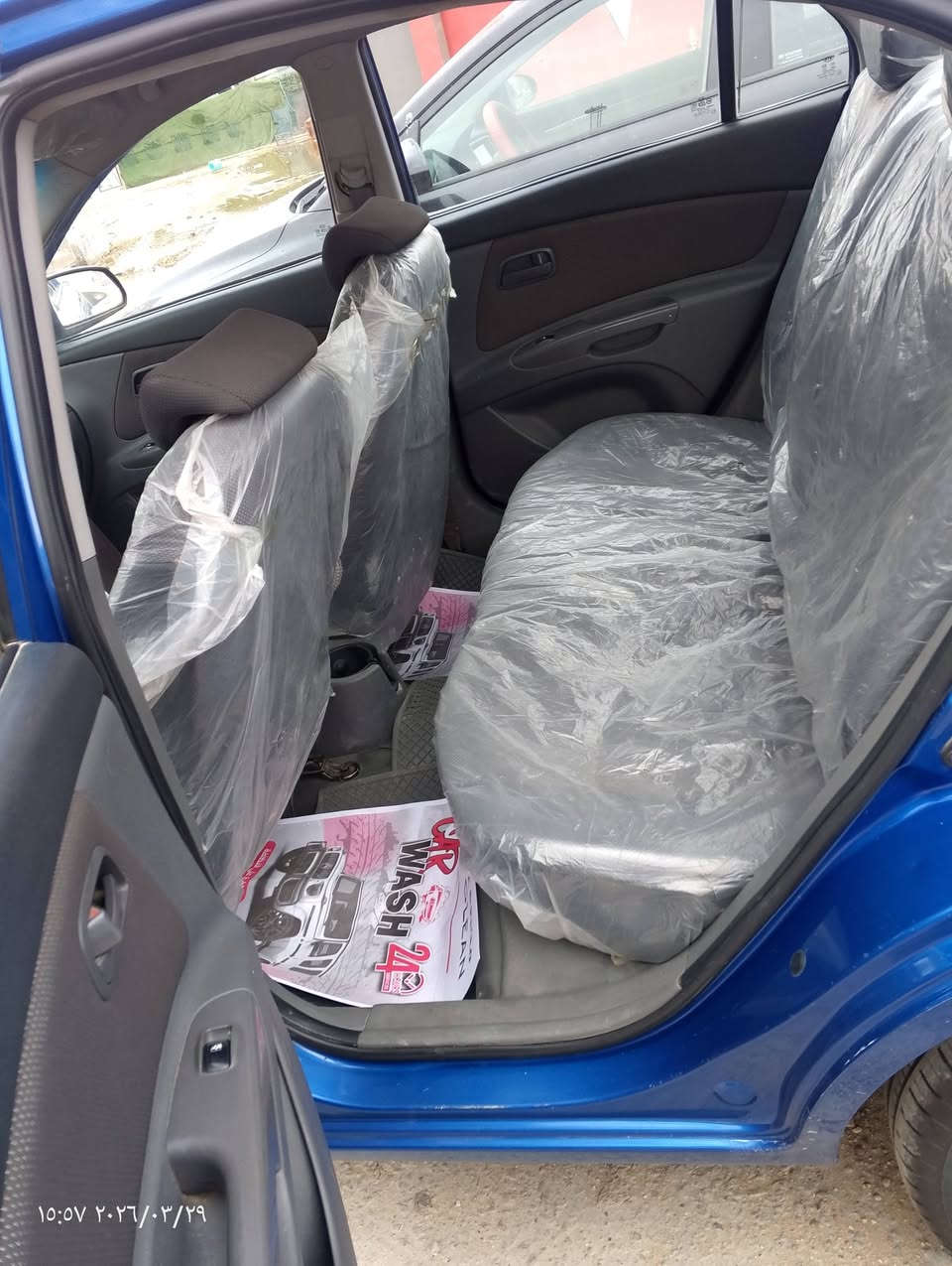 كيا ريو خليجي موديل 2007 ماشيه 88الف سياره جديده محرك 1600بلاد بيه فقط شخط بجاملغ ومصبوغ باقي مقفوله رقم بغداد نكليزي بسمي مكاني بغداد سعر 83
***********
