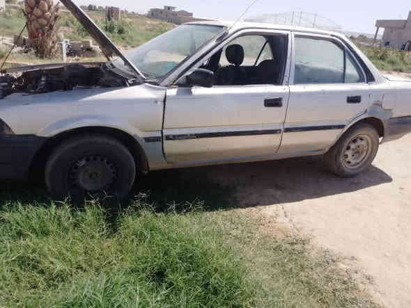 كورلا موديل 90 يسرا بلادي رقم نينوى دولي بسمي محرك بي صرف
كشرها يرادلو تعمير سعرها 28 وبيها شويا مجال مكانها اصبييح  
***********
