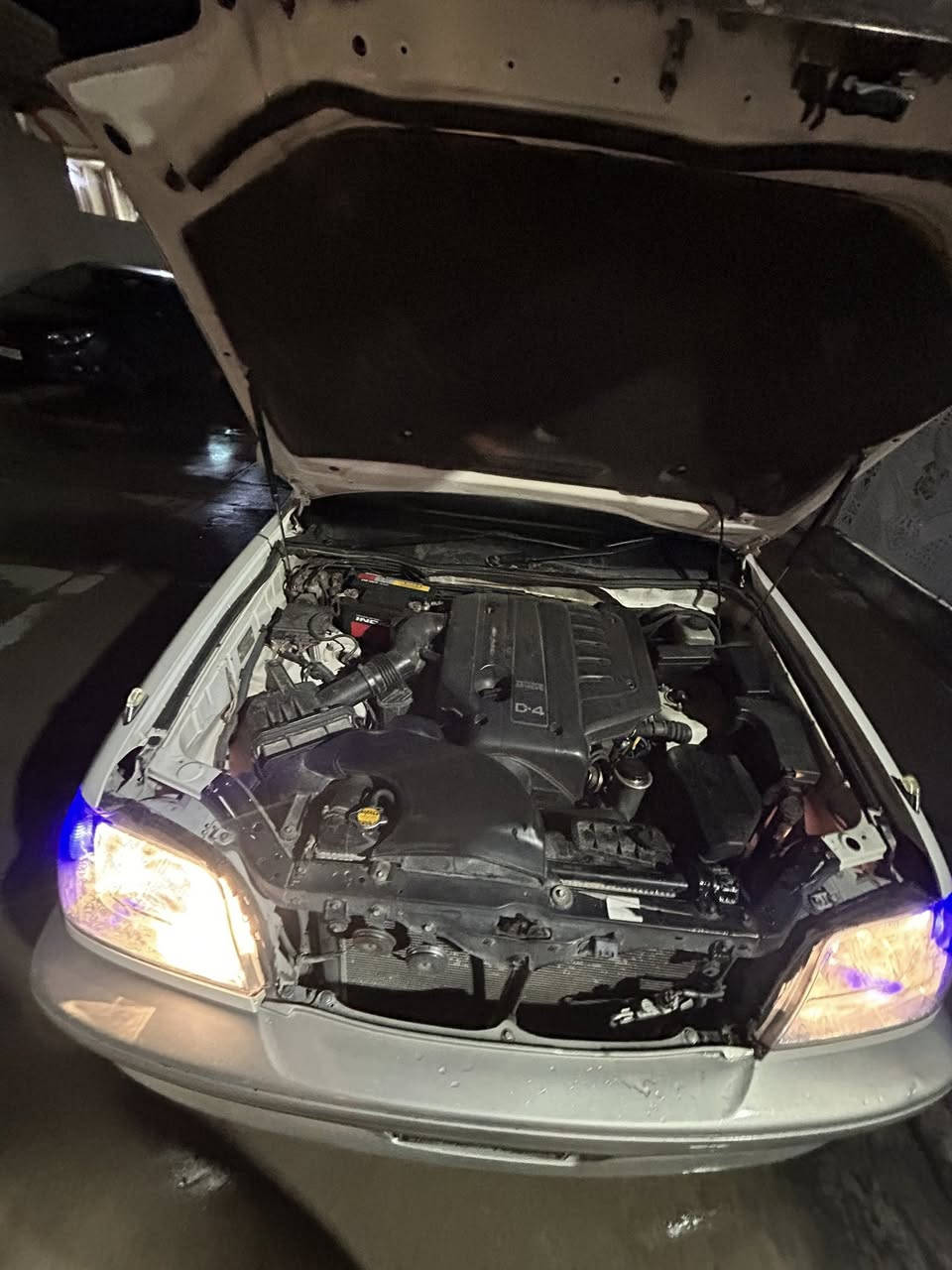 سەلام و عەلەیکوم 
مەلیکە بڕاوە ٢٠٠٢
ماشەڵا سەیارەک زۆر جوانو پاک ماوەتەوە 
ماڵی دۆستە کامل مەسرەفە 
گێڕو مەکینەو ساردو گەرمی مەزبووتە
کامل مەسرەفە 
چوار تایەو ویلی تازەو لۆکی لە ژێرە
پاتری تازەیە 
سەیارەکە پاکەتیە 
مواسەفات 
چوار کوش کارەبا 
ئاوێنە کارەبای 
ئاوێنە هیتەر 
پەردە 
شاشە کامێرە
تەنانەت بلوتوزەکەی بیلادیە 
سەوتی زۆر سافە 
شوێن هەڵەبجەی تازە 
سعری کۆتای ٣٨$ 
تکایە بۆ معامەلە پەیوەندی مەکە 
شوێن هەڵەبجەی تازە
***********
