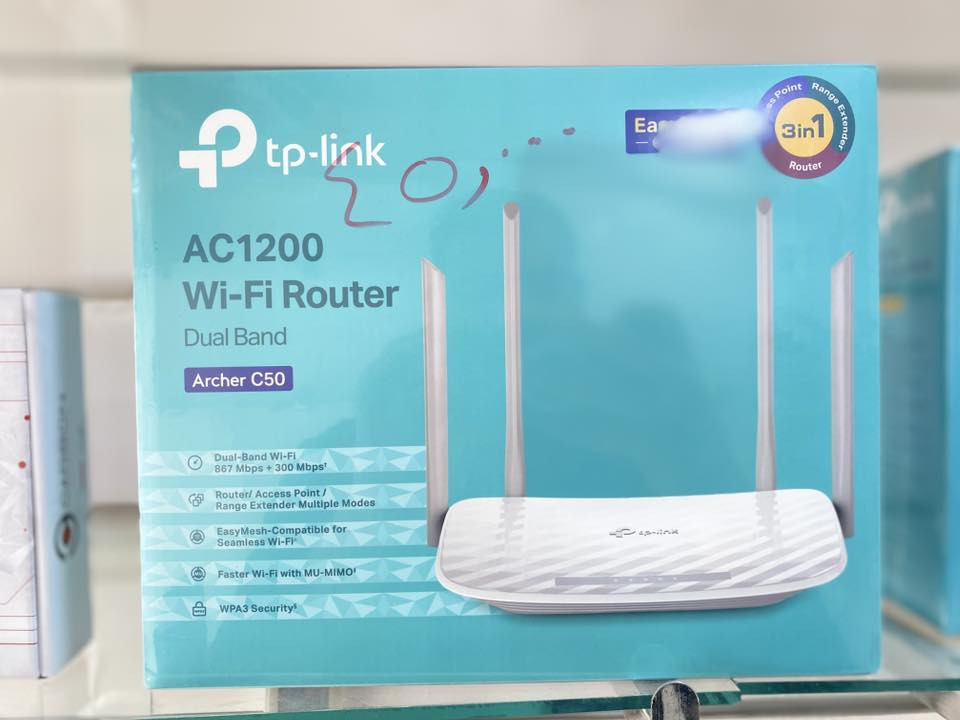 أنواع الراوترات وال يو بي اس شاحن راوتر يتوفر لدينا 
زورونا في مكتب روز لخدمات الانترنيت 

بلدروز شارع العلوة مقابيل باب الكراج الخلفي مجاور مكتبه مهند
***********
