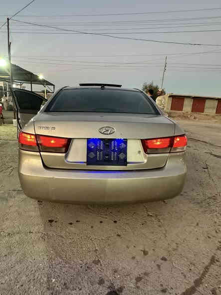 السلام عليكم 
للبيع 

سوناتا 2008ادوات 

كير محرك شرط 

محرك 2400

صدر جديد

تيارت 4 ما صار شهر من شديتهن

تدفئة 🔥

تبريد ثلج🧊  

السعر 40

الاتصال 

***********

مكان السياره الزويه
