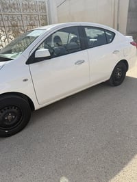 صني هندي • ٢٠٢٤ • ٧١٠٠٠