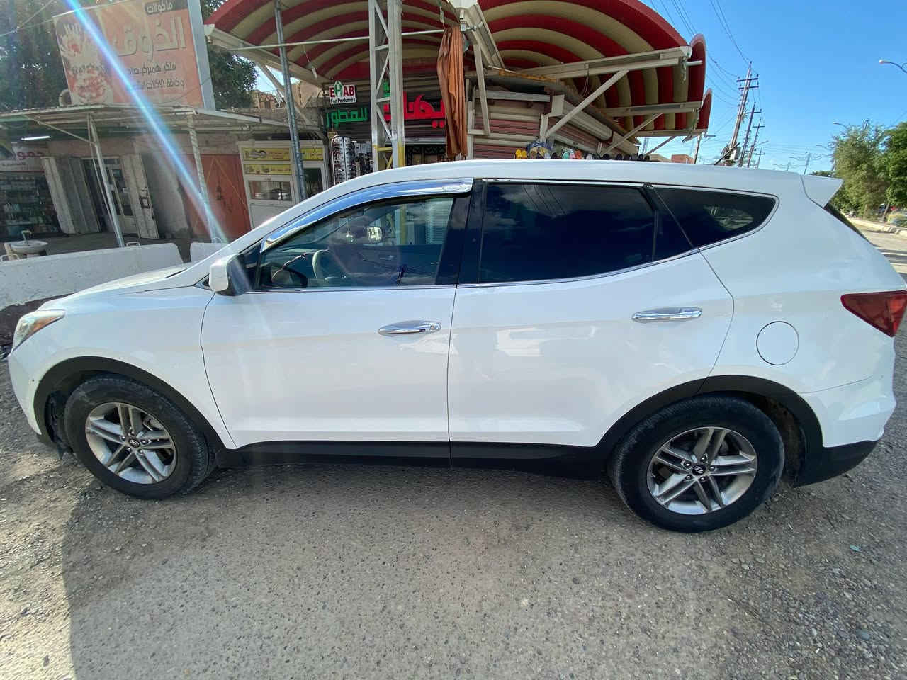 السلام عليكم سنتافي مديل ١٨ رقم صلاح الدين حادثه وضح بل سونار السعر ١١٥ مكان السياره بغداد ***********
