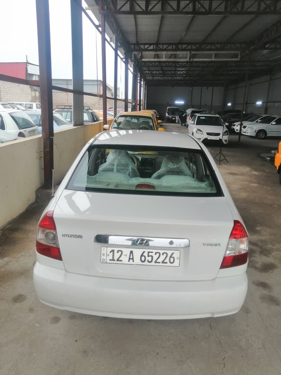 السلام عليكم هونداي فيرنا ٢٠١٢
                                      للبيع او مراوس اكسنت ريو

السياره من الشركه يمنا 
                    
    رقم وسنوية جديد شرط وكاله وتحويل

السياره جاهزه من كلشي

               بيه نص جاملغ صبغ الخلفي يم قبق البانزين

مكاني موصل الايسر
 متواجد عالفيس واتساب ***********
