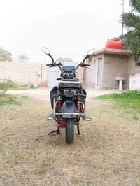 الـسلام عـليكم  دراجن شحن  نـوع هـارلي  موديل: 2024 بطاريات ملف كهربائ...