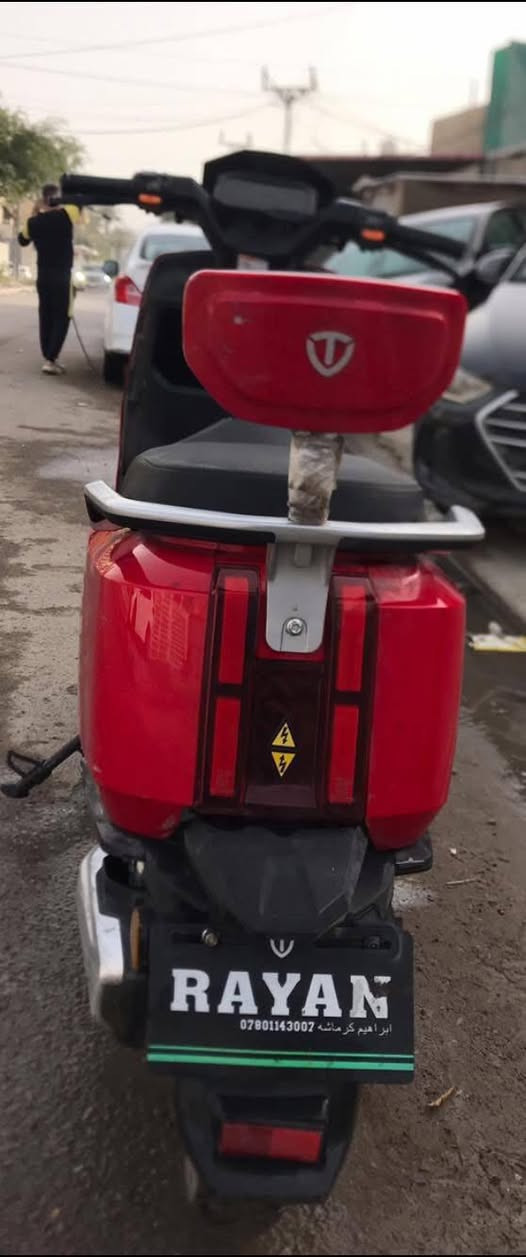السلام عليكم دراجه ريان وحش الكون للبيع الدراجه 6 بطاريات مسطرة ملف 2000 الدراجه نضيفه بس البطاريات نص عمر سعرها 700 وبي مجال للشراي المكان بغداد بياع الرقم ***********
