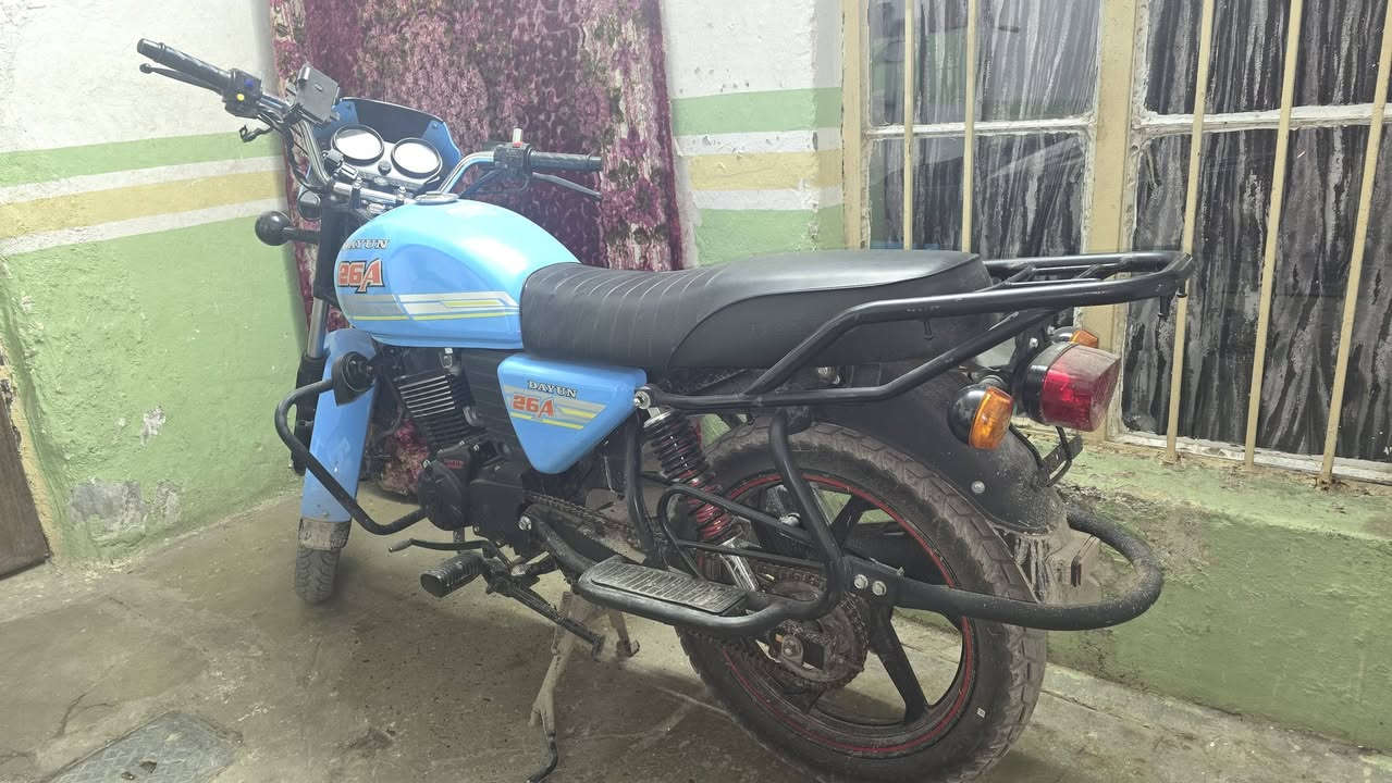 السلام عليكم دراجة ديوان موديل 2025
رقم وسنويه أربيل الرقم دولي مكينه200مكفول دراجه مابيه نقص الجديد سعر دراجة 2700000 وبيه مجال بسيط اليحب يتواصل ***********العنوان بغداد مدينة الصدر
