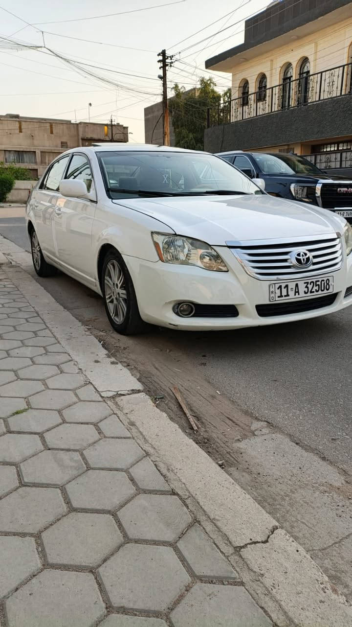 سلام عليكم
للبيع تيوتا افلون 
موديل 2007 فووول LIMITED واحد ع واحد 
بيها قطعه صبغ فقط بدون داخل 
وبيها كارت بلجاملغ الخلفي

6 بصمات 
سلايت روف 
تحكم استيرن جهتين 
كروز سرعه 
كشنات كهرباء تبريد تدفئه 
برده خلفيه
كامره خلفيه 
داخل صاج 
لايت زنووون 
محرك كير تمام  محرك بي صوت راجز بدايه التشغيل
تبريد ثلج
تبريد قطعتين 
صدر تمام 
تخم تاير ويل كب 17 
السعر 115 وبي مجال 
مكان السيارة بغداد حي الجامعة 
***********
***********
