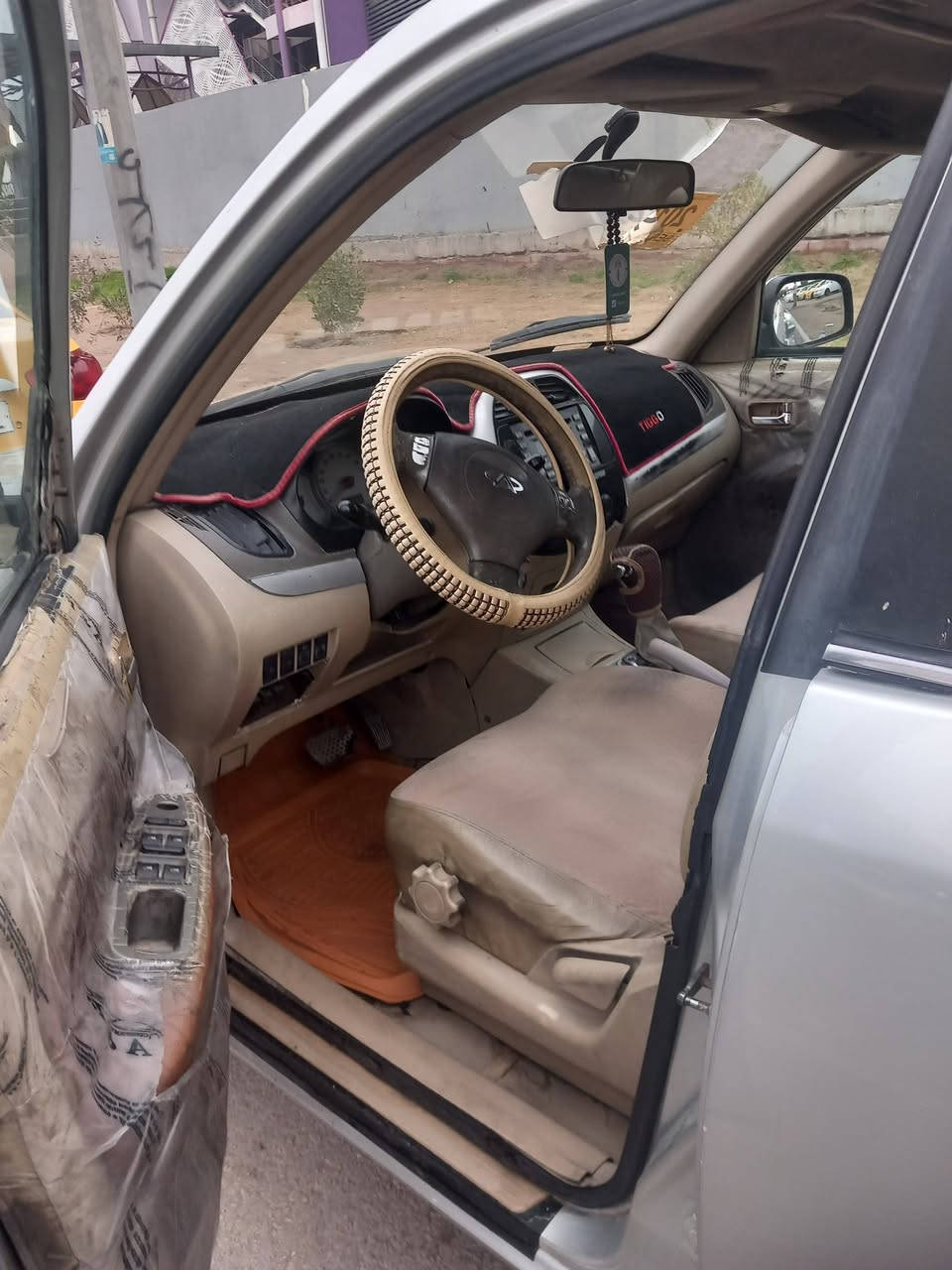 السلام عليكم تيكوللبيع ٢٠١٢ كير ميكانيكي مصبوغة احزام للجمالية مابيه اي تبديل كله ابلاي رايده(٥٠ورقة) الرقم (***********) المكاني بغداد الجديدة ٠
