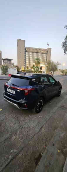 كيا سيلتوس2024  EX  حادثهة كما موضح بالصور تبديل باب خلفي يسار وتصليح الجاملق الخلفي محرك دوش ٢٠٠٠ شاشة كامرة جلد ابلادي ماشية46 ألف رقم بغداد تحويل السعر المطلوب ١٨٧ للاستفسار ***********
