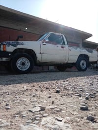بيك اب • موديل ١٩٨٥ • رقم ديالى