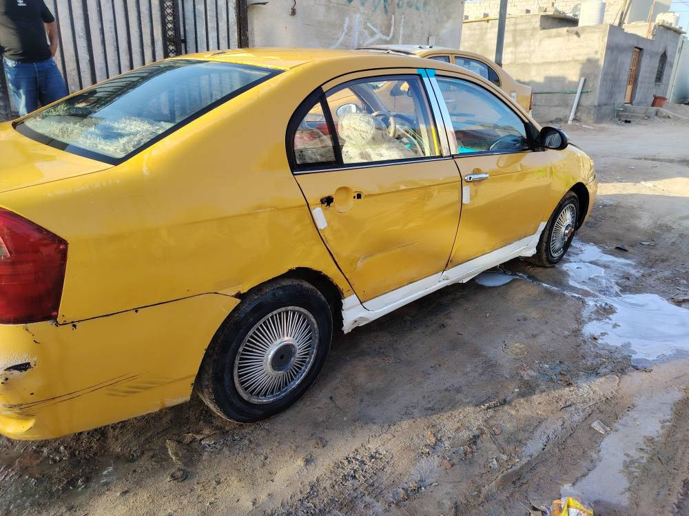 ليفان 13 مكينه كورله كير بلاد حلوات كهربائيات كلها شغاله حداديه نص عمر  بيه نواقص قليله يرادلها ترتيب شويه  رقمها ميسان راعيها ما اندله مكاني بصره الزبير  رايدها 18 وبيها مجال *********** الزبير, البصرة
