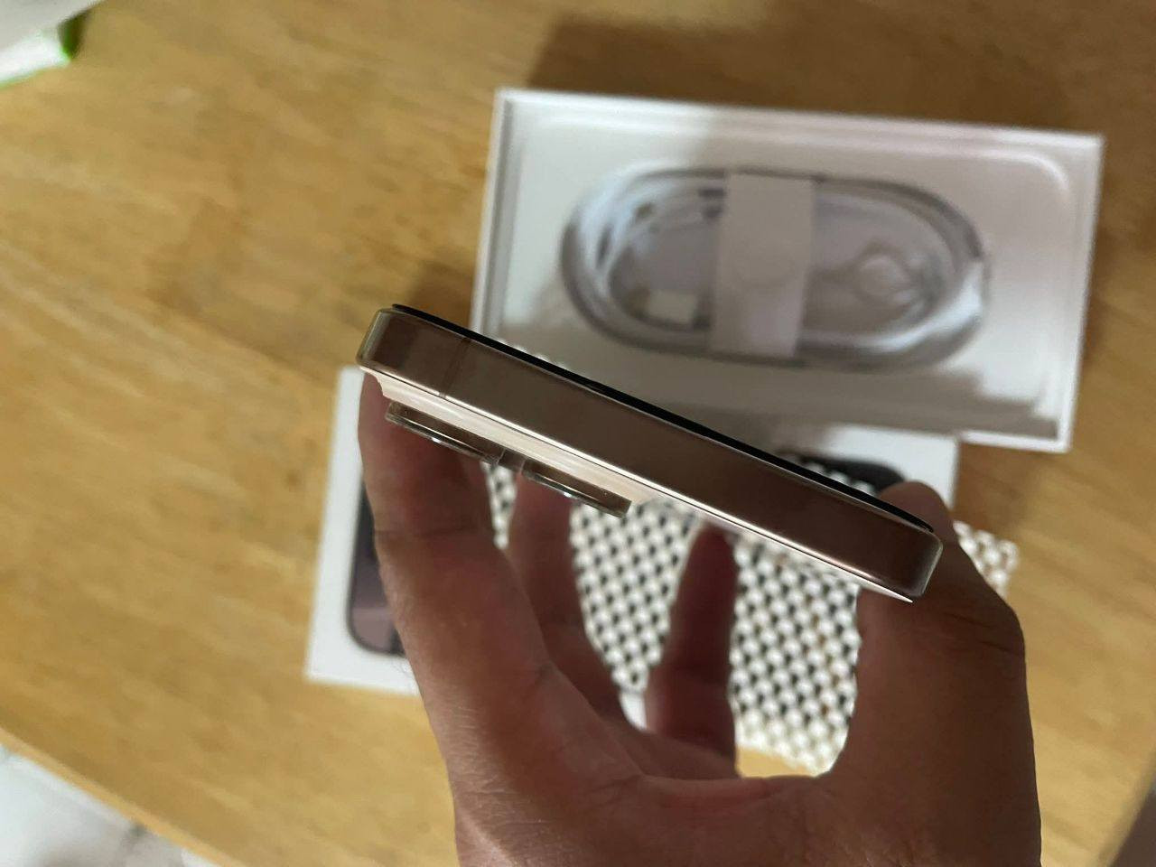 16 pro max
512GB
90%
Original
صفر ضريبه مفكش مسمار
متاح تقسيط


**إذا كنت صاحب هذا الإعلان وتريد حذفه لأي سبب، رجاءا أرسل رسالة إلى الدعم الفني**