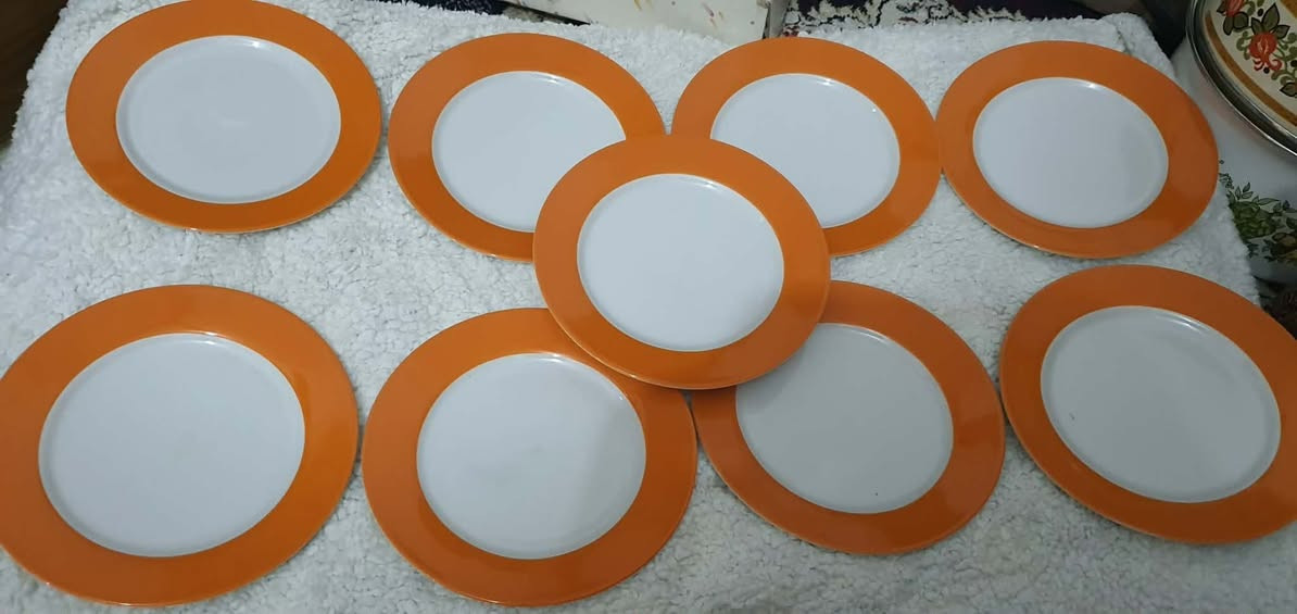 يتوفر  فرفوري اسعار مناسبه


**إذا كنت صاحب هذا الإعلان وتريد حذفه لأي سبب، رجاءا أرسل رسالة إلى الدعم الفني**